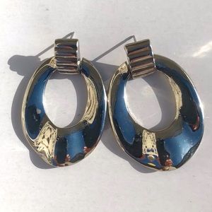 Silver plated Earrings.